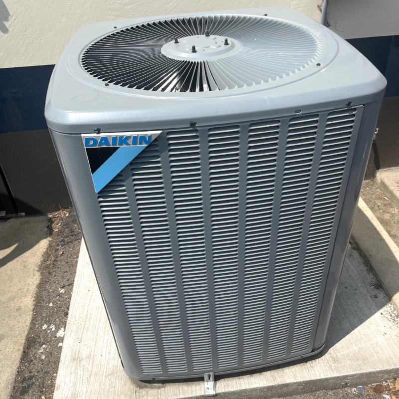 Certified HVAC Technicians - 3 E AIR Inc